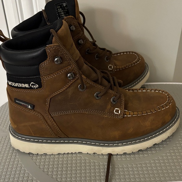 Wolverine Men's Tan Leather Boots - Picture 6 of 6